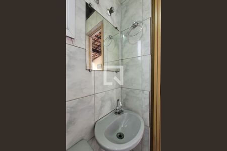 Apartamento à venda com 180m², 3 quartos e 2 vagas Apartamento à venda com 180m², 3 quartos e 2 vagasBanheiro Cobertura