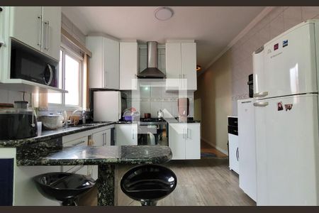 Apartamento à venda com 180m², 3 quartos e 2 vagas Apartamento à venda com 180m², 3 quartos e 2 vagasCozinha