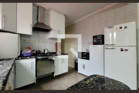 Apartamento à venda com 180m², 3 quartos e 2 vagas Apartamento à venda com 180m², 3 quartos e 2 vagasCozinha