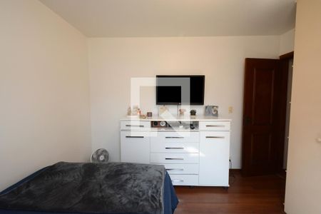 Apartamento à venda com 120m², 3 quartos e 2 vagasQuarto 2