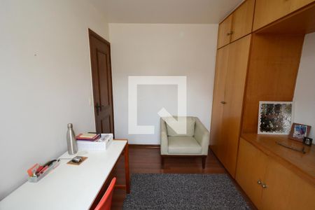 Apartamento à venda com 120m², 3 quartos e 2 vagasQuarto 3