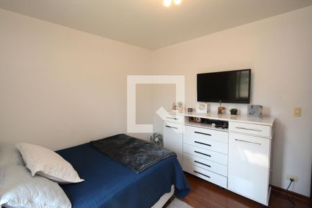 Apartamento à venda com 120m², 3 quartos e 2 vagasQuarto 2