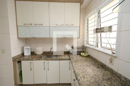Apartamento à venda com 140m², 4 quartos e 2 vagasCozinha