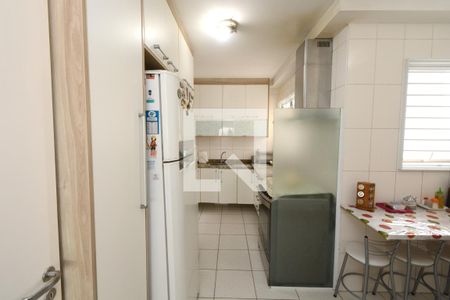 Apartamento à venda com 140m², 4 quartos e 2 vagasCozinha