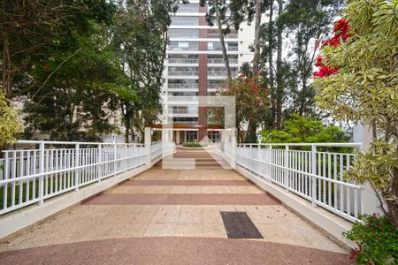 Apartamento à venda com 140m², 4 quartos e 2 vagasEntrada