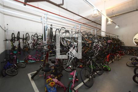 Apartamento à venda com 140m², 4 quartos e 2 vagasGaragem - Bicicletário