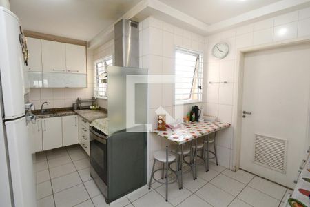 Apartamento à venda com 140m², 4 quartos e 2 vagasCozinha