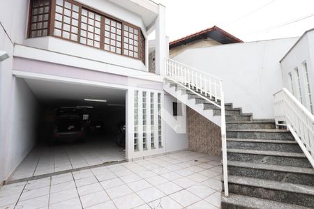 Casa à venda com 325m², 5 quartos e 6 vagasGaragem