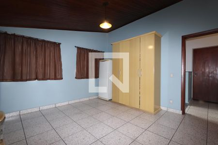 Casa à venda com 325m², 5 quartos e 6 vagasQuarto 5