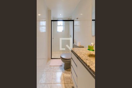 Apartamento à venda com 102m², 3 quartos e 2 vagas Apartamento à venda com 102m², 3 quartos e 2 vagasBanheiro