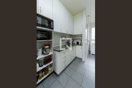 Apartamento à venda com 102m², 3 quartos e 2 vagas Apartamento à venda com 102m², 3 quartos e 2 vagasCozinha