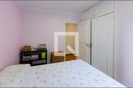 Apartamento à venda com 102m², 3 quartos e 2 vagas Apartamento à venda com 102m², 3 quartos e 2 vagasQuarto 2
