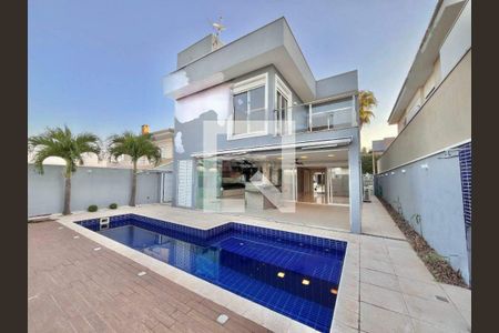 Casa de condomínio à venda com 265m², 3 quartos e 4 vagas