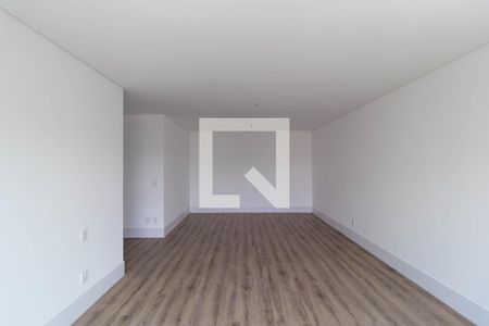 Apartamento à venda com 317m², 4 quartos e 4 vagas Apartamento à venda com 317m², 4 quartos e 4 vagasSuíte 03