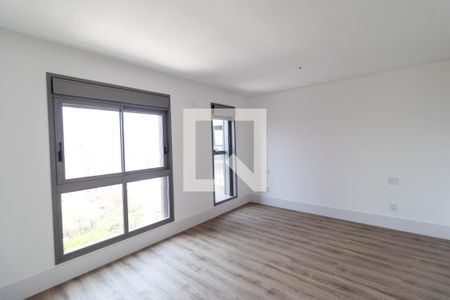 Apartamento à venda com 317m², 4 quartos e 4 vagas Apartamento à venda com 317m², 4 quartos e 4 vagasSuíte 01
