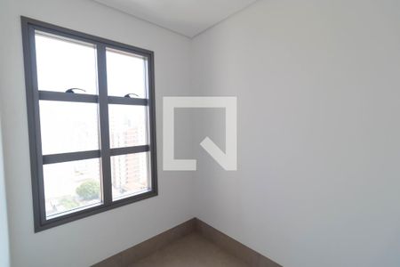 Apartamento à venda com 317m², 4 quartos e 4 vagas Apartamento à venda com 317m², 4 quartos e 4 vagasÁrea de Serviço