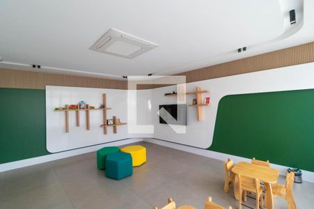 Apartamento à venda com 317m², 4 quartos e 4 vagas Apartamento à venda com 317m², 4 quartos e 4 vagasÁrea comum - Salão de festas