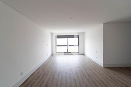 Apartamento à venda com 317m², 4 quartos e 4 vagas Apartamento à venda com 317m², 4 quartos e 4 vagasSuíte 03