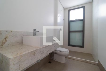Apartamento à venda com 317m², 4 quartos e 4 vagas Apartamento à venda com 317m², 4 quartos e 4 vagasBanheiro da Suíte 01