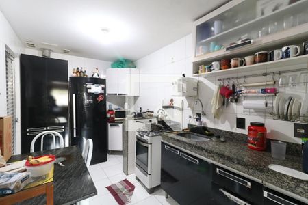 Casa de condomínio à venda com 69m², 2 quartos e 1 vaga Casa de condomínio à venda com 69m², 2 quartos e 1 vagaCozinha