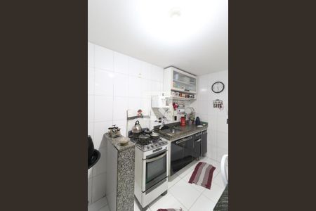 Casa de condomínio à venda com 69m², 2 quartos e 1 vaga Casa de condomínio à venda com 69m², 2 quartos e 1 vagaCozinha