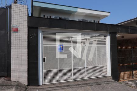 Casa à venda com 250m², 3 quartos e 2 vagasFachada