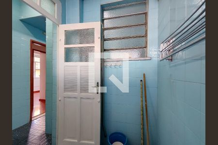 Apartamento à venda com 58m², 2 quartos e 1 vaga Apartamento à venda com 58m², 2 quartos e 1 vagaÁrea de Serviço