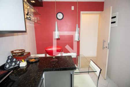 Apartamento à venda com 120m², 3 quartos e 2 vagasCozinha