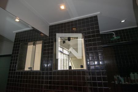 Apartamento à venda com 120m², 3 quartos e 2 vagasBanheiro