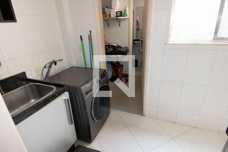 Apartamento à venda com 120m², 3 quartos e 2 vagasÁrea de Serviço