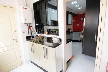 Apartamento à venda com 120m², 3 quartos e 2 vagasÁrea de Serviço