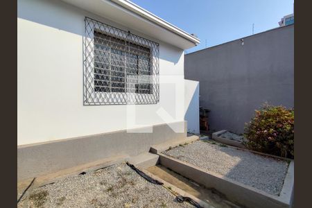 Casa à venda com 388m², 3 quartos e 3 vagas Casa à venda com 388m², 3 quartos e 3 vagasQuintal
