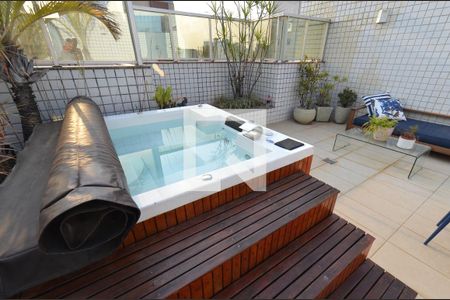 Apartamento à venda com 192m², 3 quartos e 3 vagas Apartamento à venda com 192m², 3 quartos e 3 vagasArea privativa