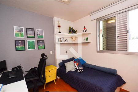 Apartamento à venda com 192m², 3 quartos e 3 vagas Apartamento à venda com 192m², 3 quartos e 3 vagasQuarto1