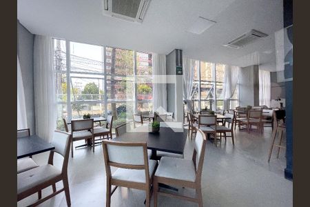 Apartamento à venda com 70m², 2 quartos e 1 vagaÁrea comum