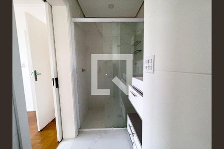 Apartamento à venda com 100m², 3 quartos e 1 vaga Apartamento à venda com 100m², 3 quartos e 1 vagaBanheiro