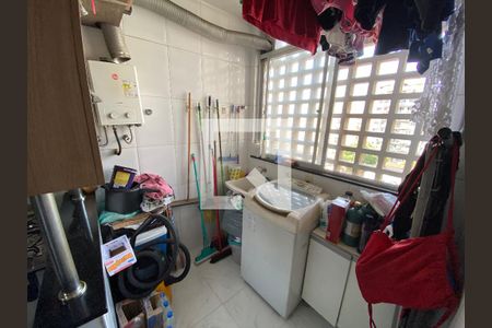 Apartamento à venda com 100m², 2 quartos e 1 vagaÁrea de Serviço