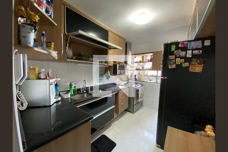 Apartamento à venda com 100m², 2 quartos e 1 vagaCozinha