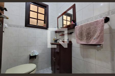 Casa à venda com 200m², 4 quartos e 4 vagasLavabo