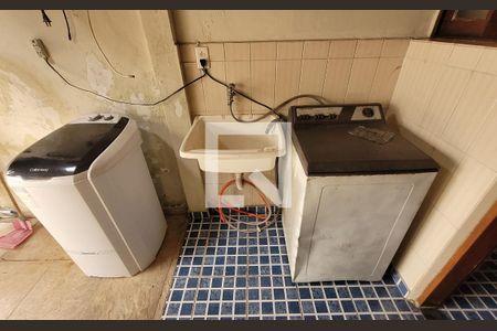 Casa à venda com 200m², 4 quartos e 4 vagasLavanderia 2