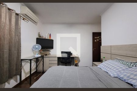 Casa à venda com 200m², 4 quartos e 4 vagasQuarto 3