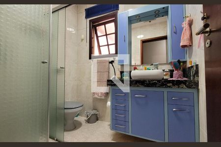 Casa à venda com 200m², 4 quartos e 4 vagasBanheiro