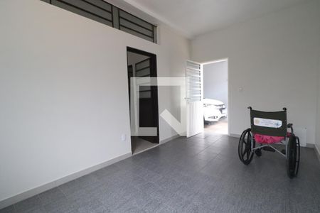 Casa à venda com 360m², 3 quartos e 6 vagasÁrea externa 