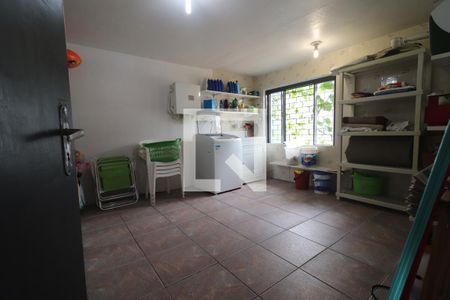 Casa à venda com 360m², 3 quartos e 6 vagasQuarto Área externa 