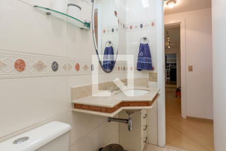 Apartamento à venda com 192m², 3 quartos e 4 vagas Apartamento à venda com 192m², 3 quartos e 4 vagasBanheiro da Suíte 2