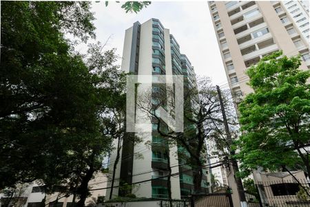 Apartamento à venda com 192m², 3 quartos e 4 vagas Apartamento à venda com 192m², 3 quartos e 4 vagasFachada