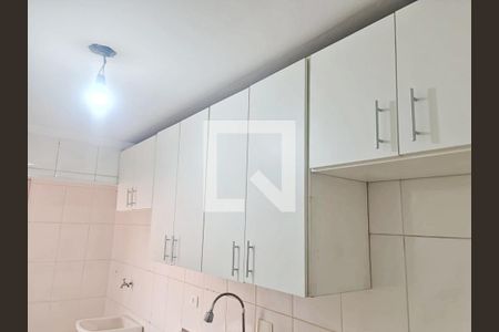 Apartamento à venda com 56m², 2 quartos e 1 vaga Apartamento à venda com 56m², 2 quartos e 1 vagaCozinha e Área de Serviço