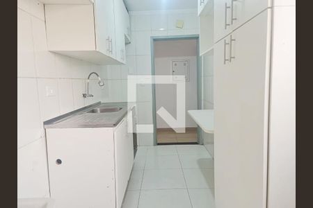 Apartamento à venda com 56m², 2 quartos e 1 vaga Apartamento à venda com 56m², 2 quartos e 1 vagaCozinha e Área de Serviço