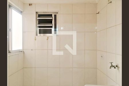 Apartamento à venda com 56m², 2 quartos e 1 vaga Apartamento à venda com 56m², 2 quartos e 1 vagaCozinha e Área de Serviço