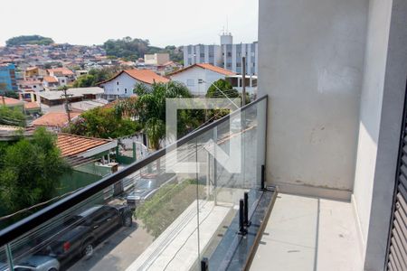 Casa à venda com 186m², 3 quartos e 6 vagas Casa à venda com 186m², 3 quartos e 6 vagasVaranda